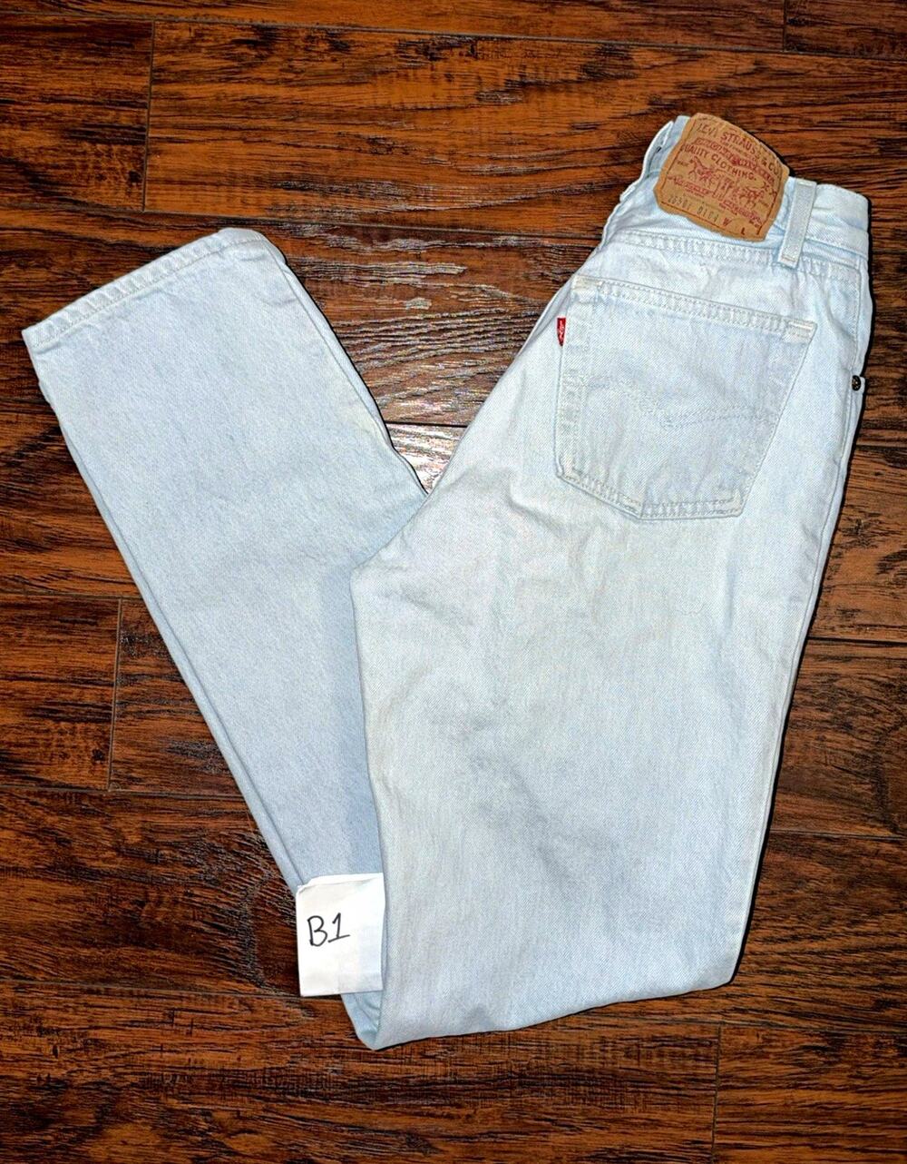 Vintage 1986 Levi’s 501 Women’s Jeans 26x32 USA High Rise Light Wash Denim